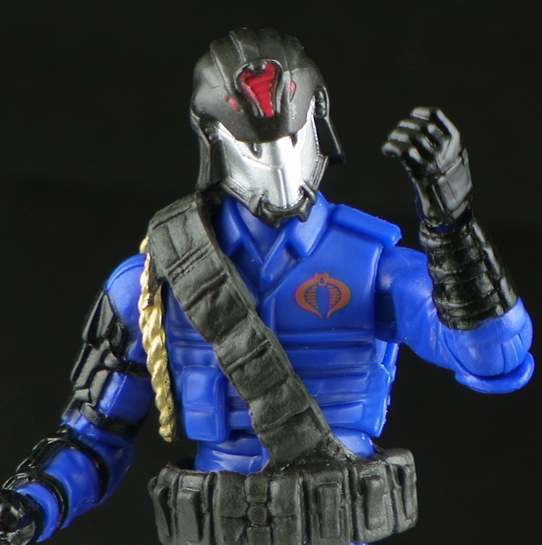 G.I. Joe Retaliation Wave 1 Cobra Commander Figure Review | Pixel-Dan.com